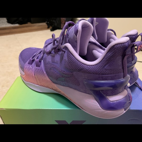 JLin 2 - shoes of Jeremy Lin
practically brand new.
Bought them for $150. - Picture 6 of 6